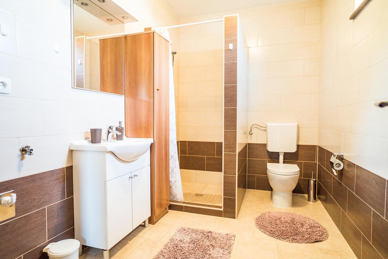 Tina Rooms Velika Gorica Exterior foto